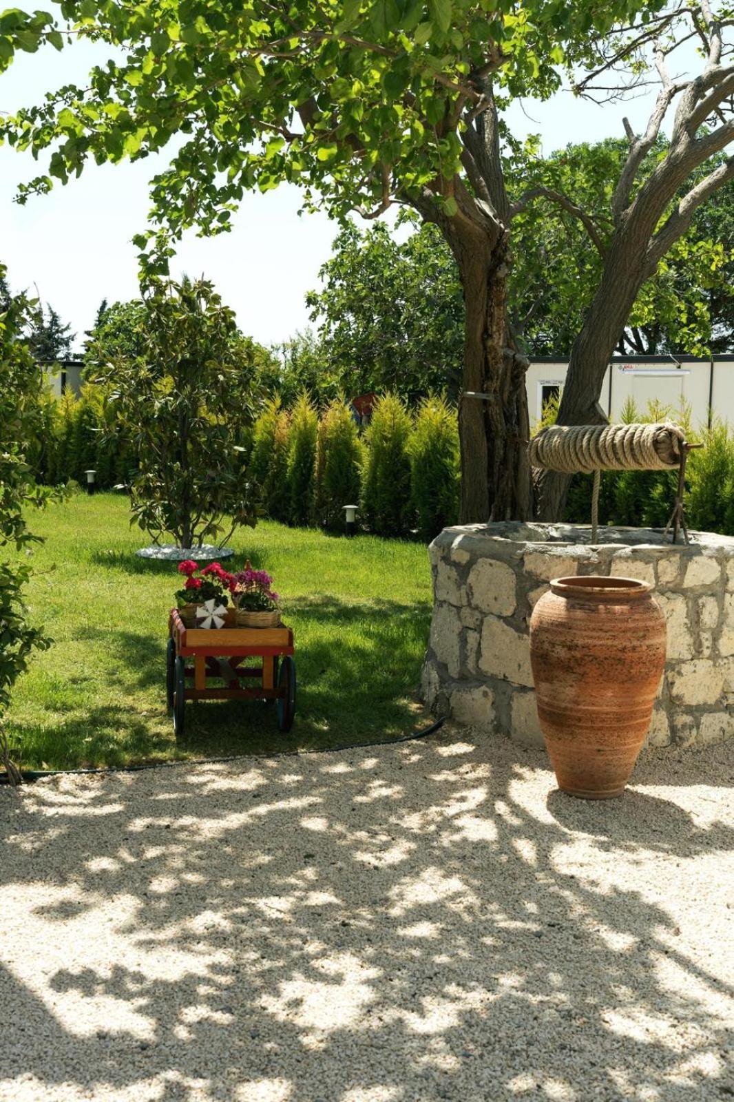Ride And Stay Çeşme Exterior foto